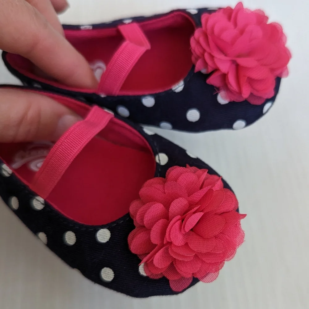 CHILDREN'S PLACE baby girl polkadot flower shoes crib shoes